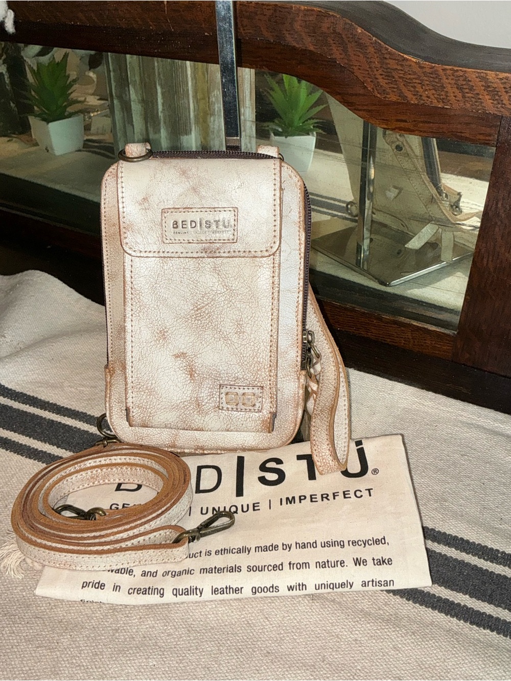 BED|STU Cream and Tan Earring Pouch